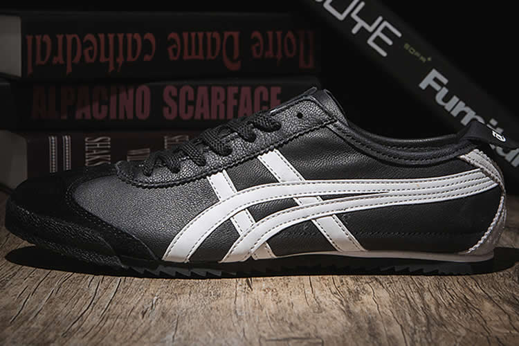 (Black/ White) Onitsuka Tiger Mexico 66 DELUXE Shoes - Click Image to Close