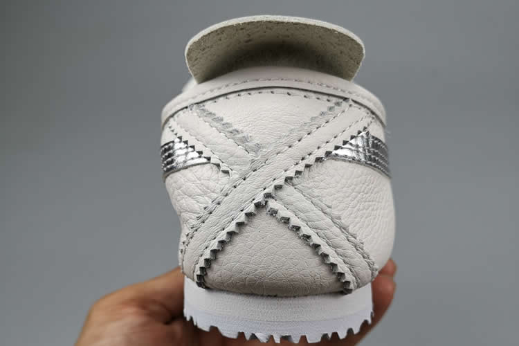 (White/ Silver) Mexico 66 Slip On Shoes