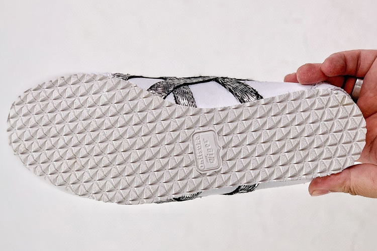 Onitsuka Tiger (White/ Grey) Mexico 66 Shoes