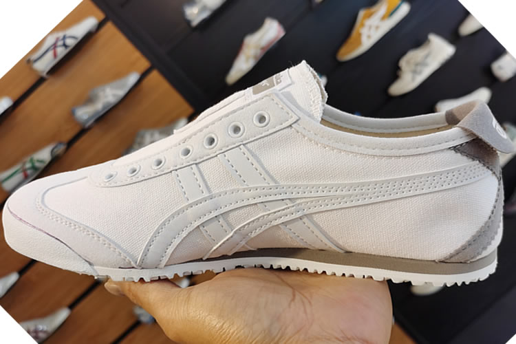 (White/ Grey) Mexico 66 Slip on Sneakers