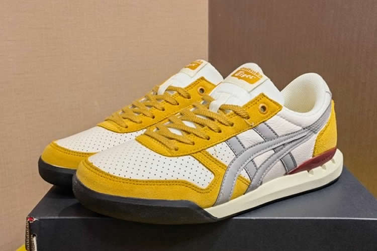 (Cream/ Steeple/ Grey) Onitsuka Tiger Ultimate 81 EX Shoes