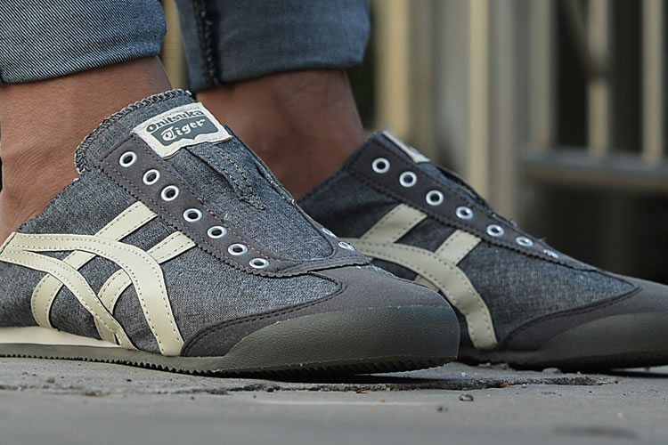 (Camo/ Beige) Onitsuka Tiger Mexico 66 Paraty Shoes