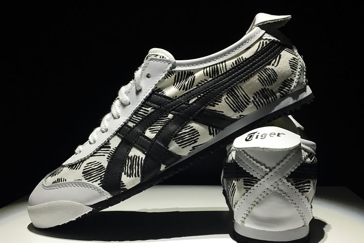 (White/ Black) Mexico 66 Canvas Shoes