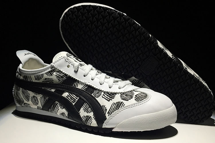 (White/ Black) Mexico 66 Canvas Shoes - Click Image to Close