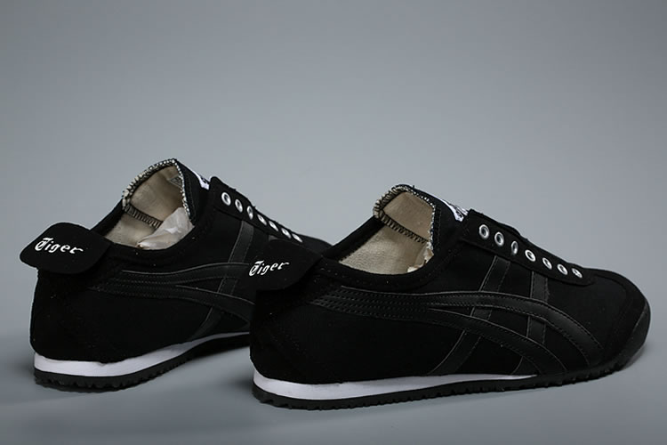 Onitsuka Tiger Paraty (Black/ Black) Shoes