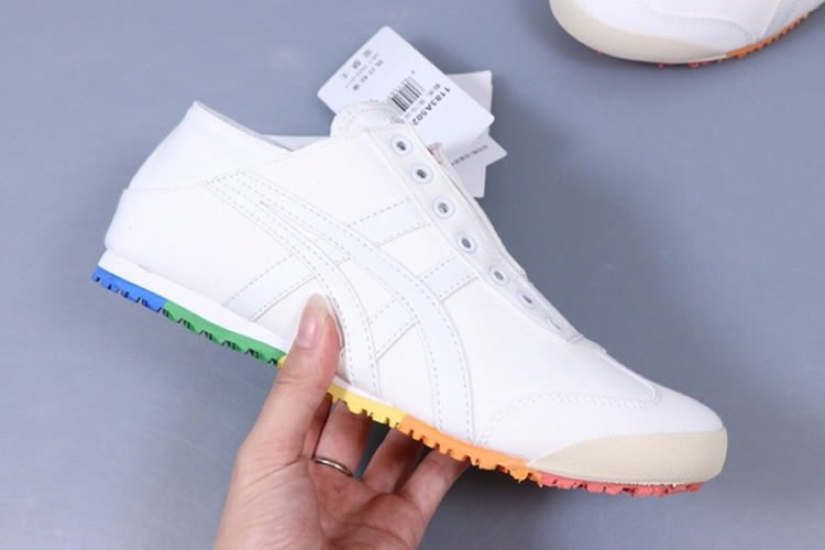 White/ Rainbow Sole) Onitsuka Tiger 