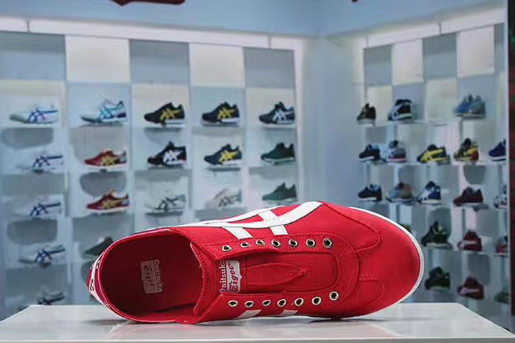 (Red/ White) Onitsuka Tiger Mexico 66 Slip On New Shoes