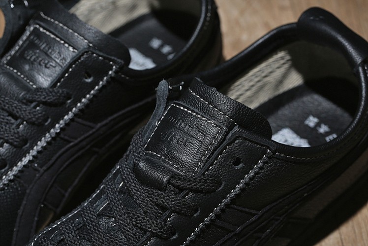 All Black Onitsuka Tiger Mexico 66 DELUXE Shoes - Click Image to Close