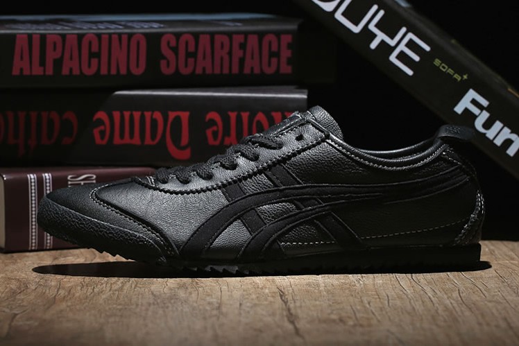 All Black Onitsuka Tiger Mexico 66 DELUXE Shoes