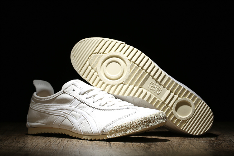 (White/ White) Mexico 66 Deluxe Shoes - Click Image to Close
