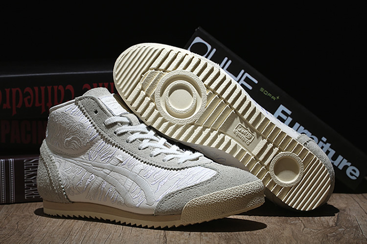 Onitsuka Tiger Deluxe TH6S1K-0101 Mid Runner Shoes