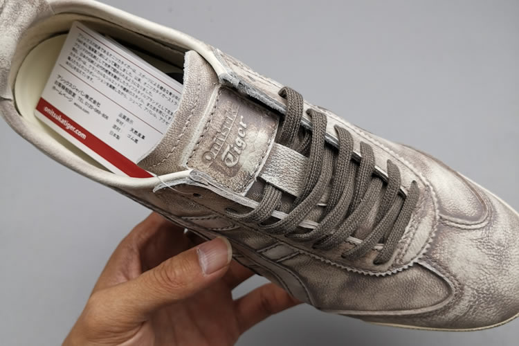 Onitsuka Tiger Mexico 66 DELUXE 1181A066 Carbon Shoes