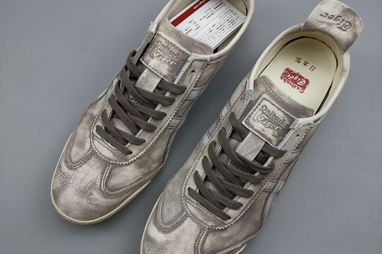 Onitsuka Tiger Mexico 66 DELUXE 1181A066 Carbon Shoes