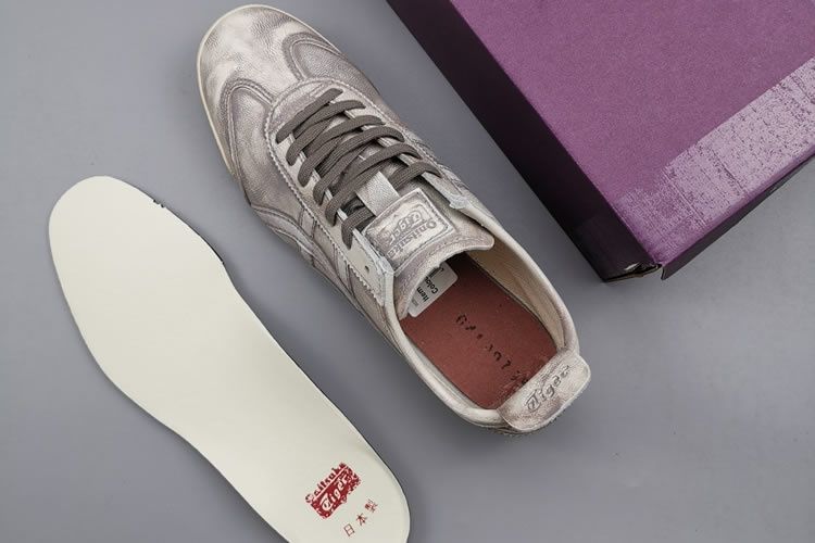 Onitsuka Tiger Mexico 66 DELUXE 1181A066 Carbon Shoes