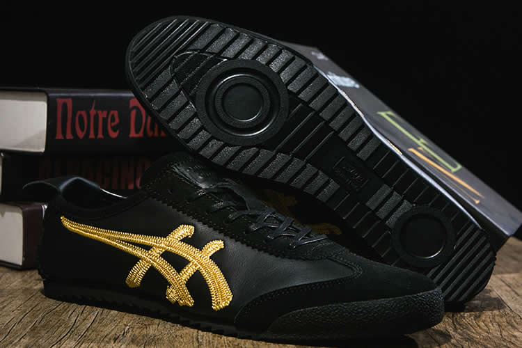 Onitsuka Tiger Mexico 66 DELUXE (Black/ RichGold) Shoes