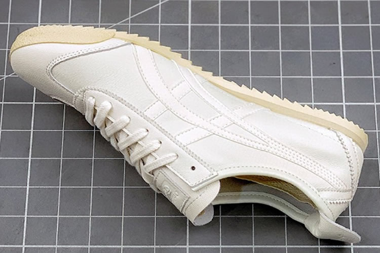 (White/ White) Mexico 66 Deluxe Nippon Made Shoes