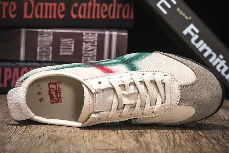 (Beige/ Green/ Red) Mexico 66 DELUXE Sneakers