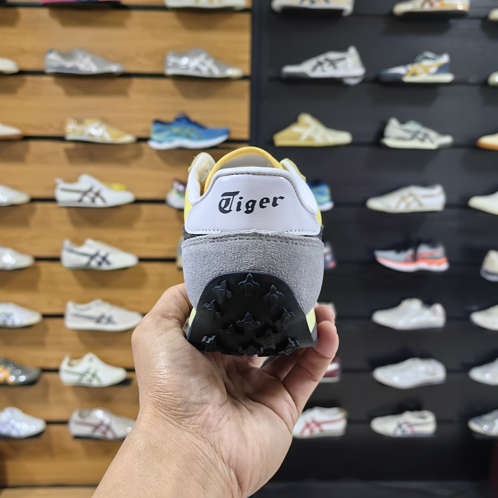 (Faded Yellow/ Indigo Navy) EDR 78 Shoes