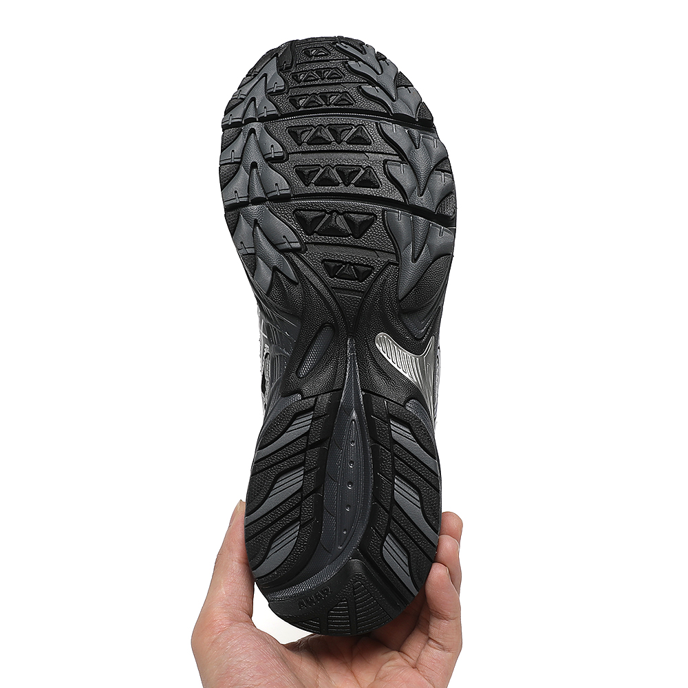 ASICS GEL KAHANA TR V4 (Black/ Silver) Running Shoes