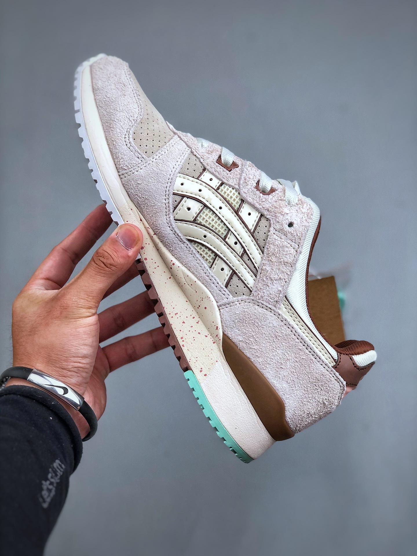 ASICS GEL LYTE III OG (Nice Cream) Running Shoes