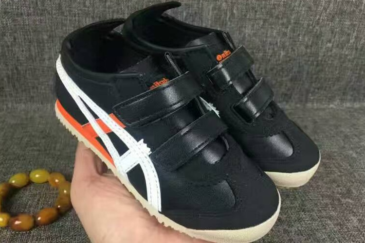 (Black/ White/ Orange) Mexico 66 BAJA PS Big Kid's Shoes