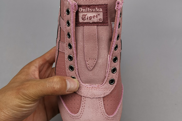 Mexico 66 (Flesh Pink) Womens Shoes