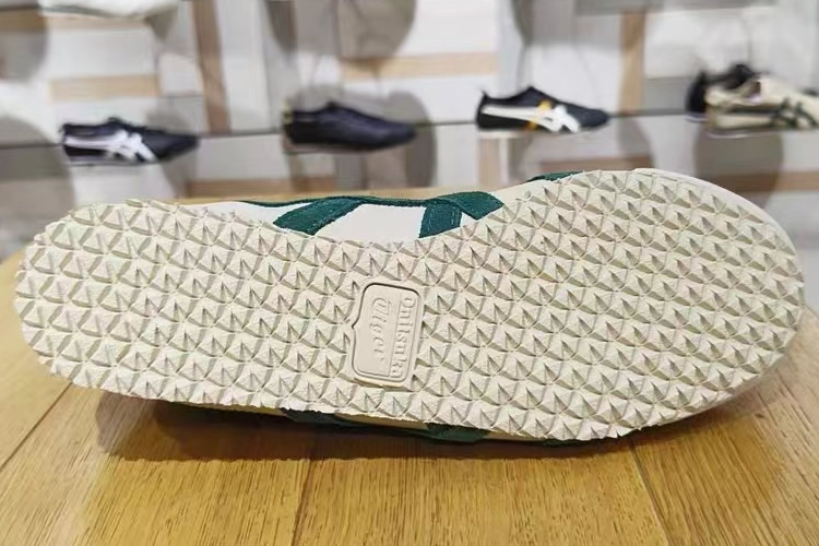 Onitsuka Tiger Mexico 66 (Cream/ Green) Shoes