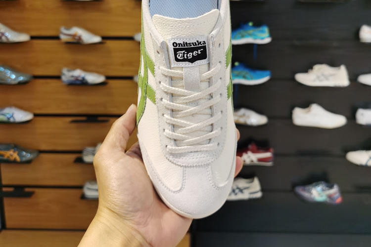 Onitsuka Tiger (White/ Grass) Mexico 66 Shoes