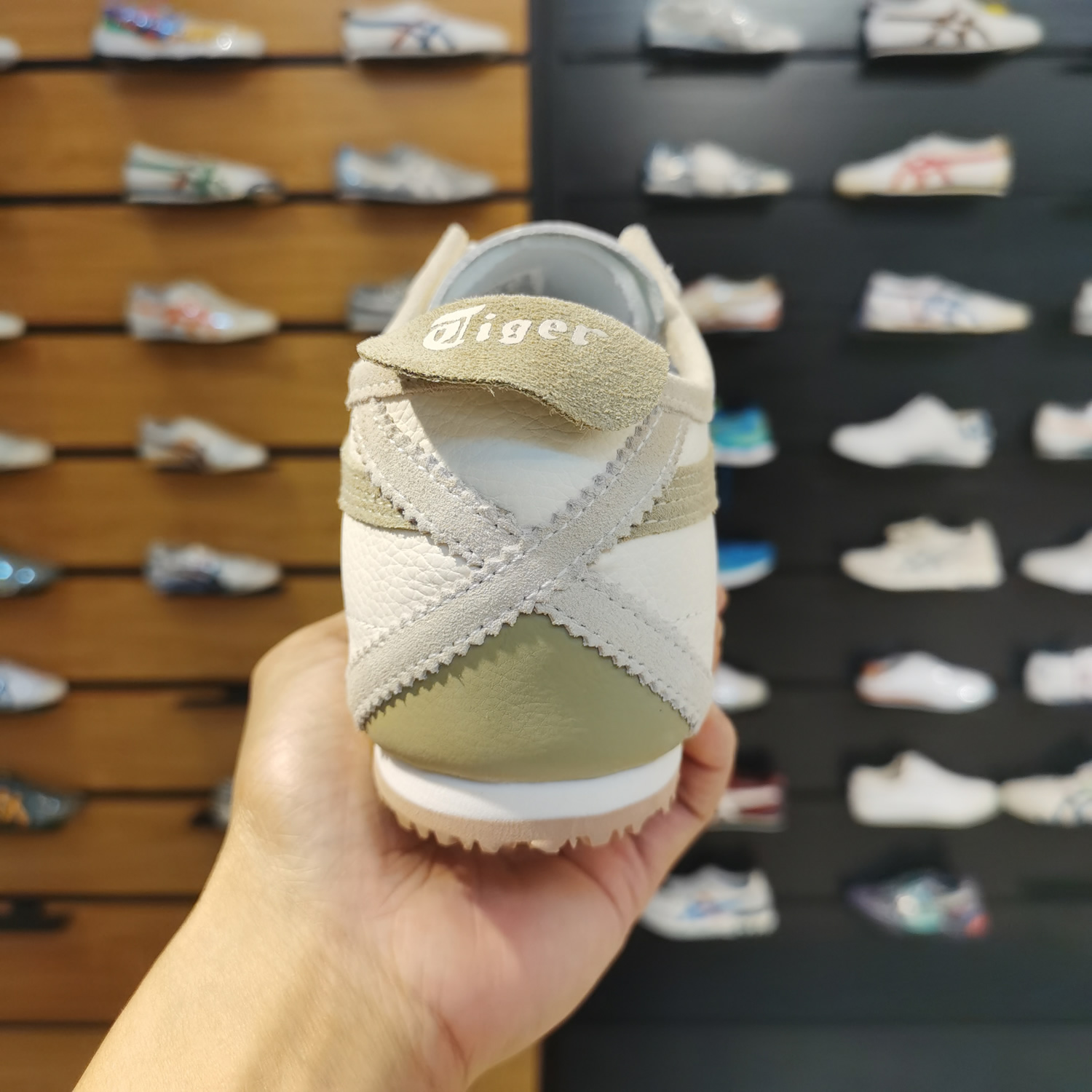 (Beige/ Olive Green) Mexico 66 Vintage Shoes