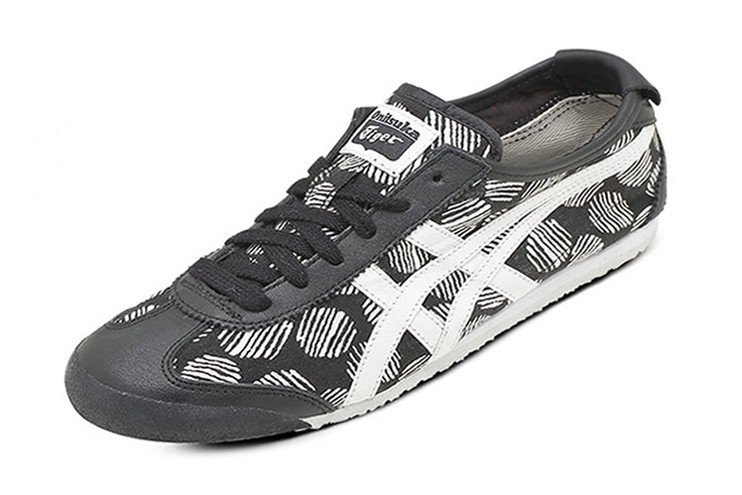 Mexico Delegation (Black/ White) Shoes - Click Image to Close