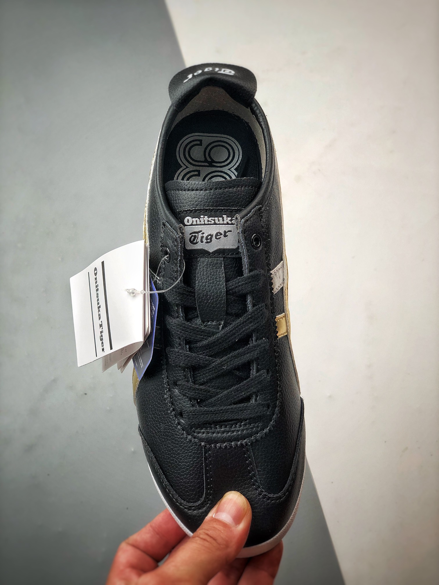 Onitsuka Tiger Mexico 66 (Black/ Gold/ Silver) Shoes - Click Image to Close