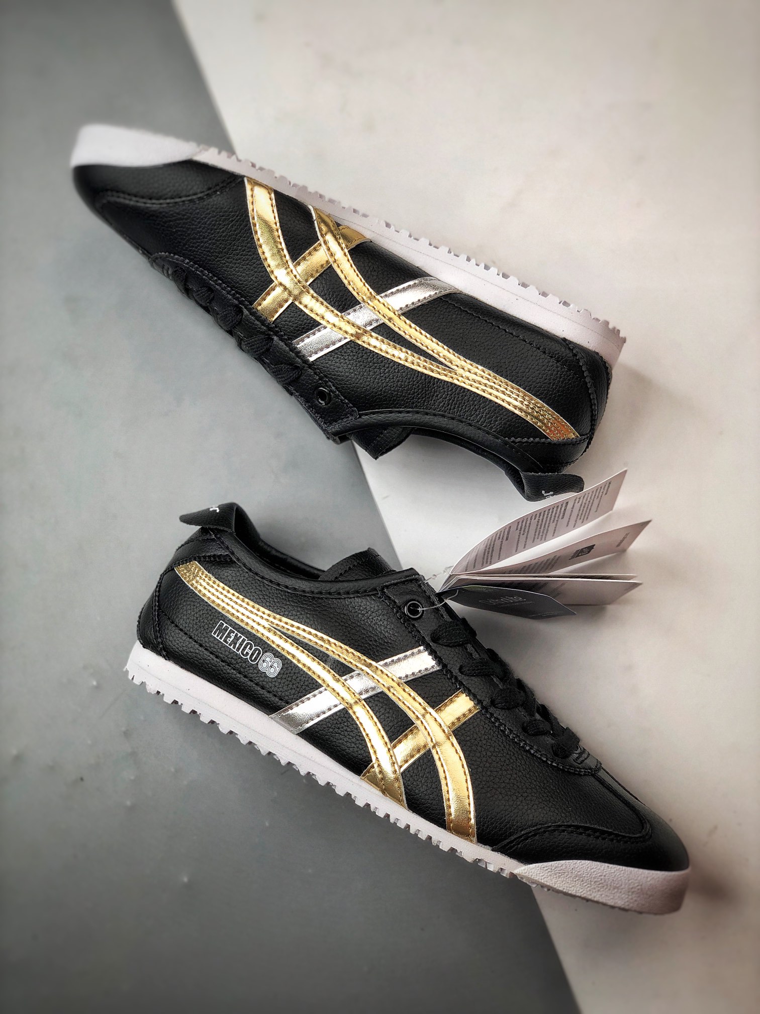 Onitsuka Tiger Mexico 66 (Black/ Gold/ Silver) Shoes - Click Image to Close