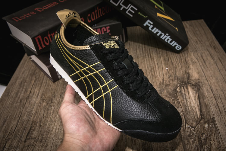 (Black/ Gold) Mexico 66 Shoes - Click Image to Close