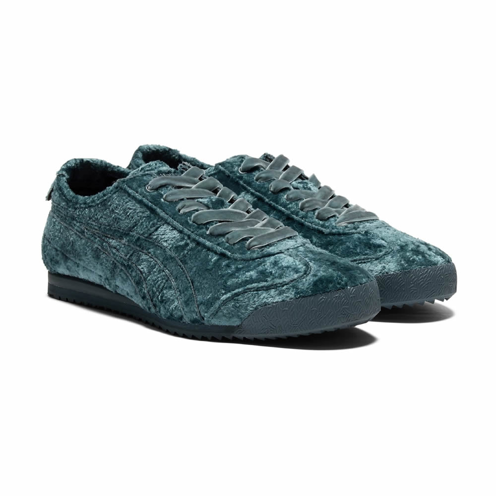 (Grand Shark Blue) MEXICO 66 SD Velvet Shoes