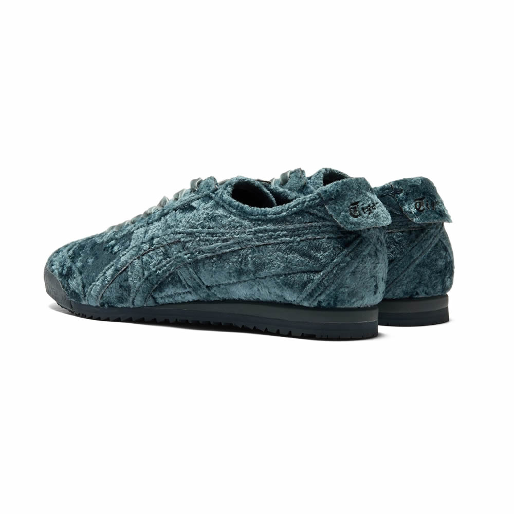(Grand Shark Blue) MEXICO 66 SD Velvet Shoes