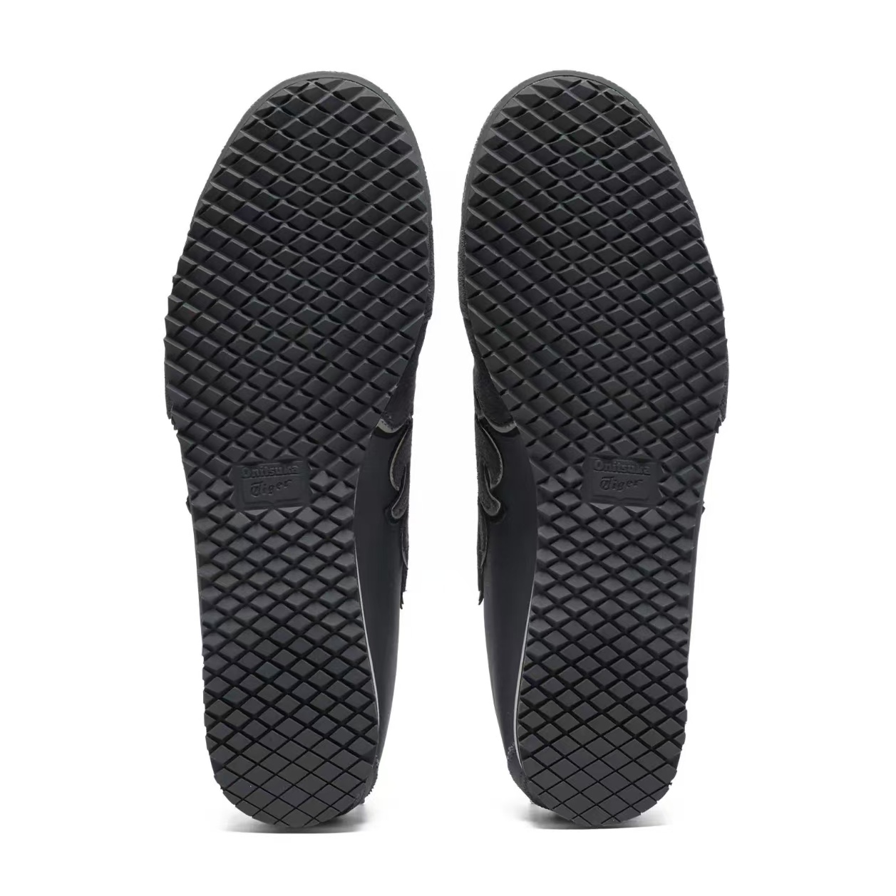 (Carrier Grey/ Black) Mexico 66 SD Shoes