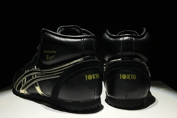 (Black/ Gold) Onitsuka Tiger Mexico Mid Runner Shoes
