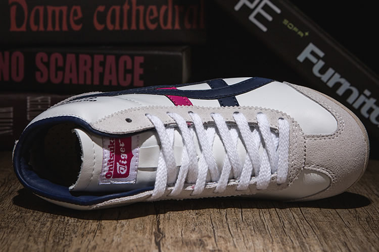 (White/ Navy/ Peach) Mexico Mid Runner Shoes