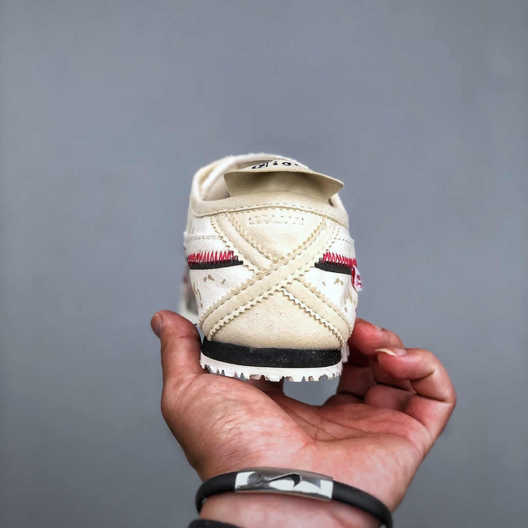 Mexico 66 (Panda Prank Custom/ Qiaoxi) Slip On Shoes