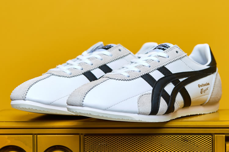 (White/ Black) Onitsuka Tiger Runspark Shoes [TH201L-9990] : Onitsuka Tiger