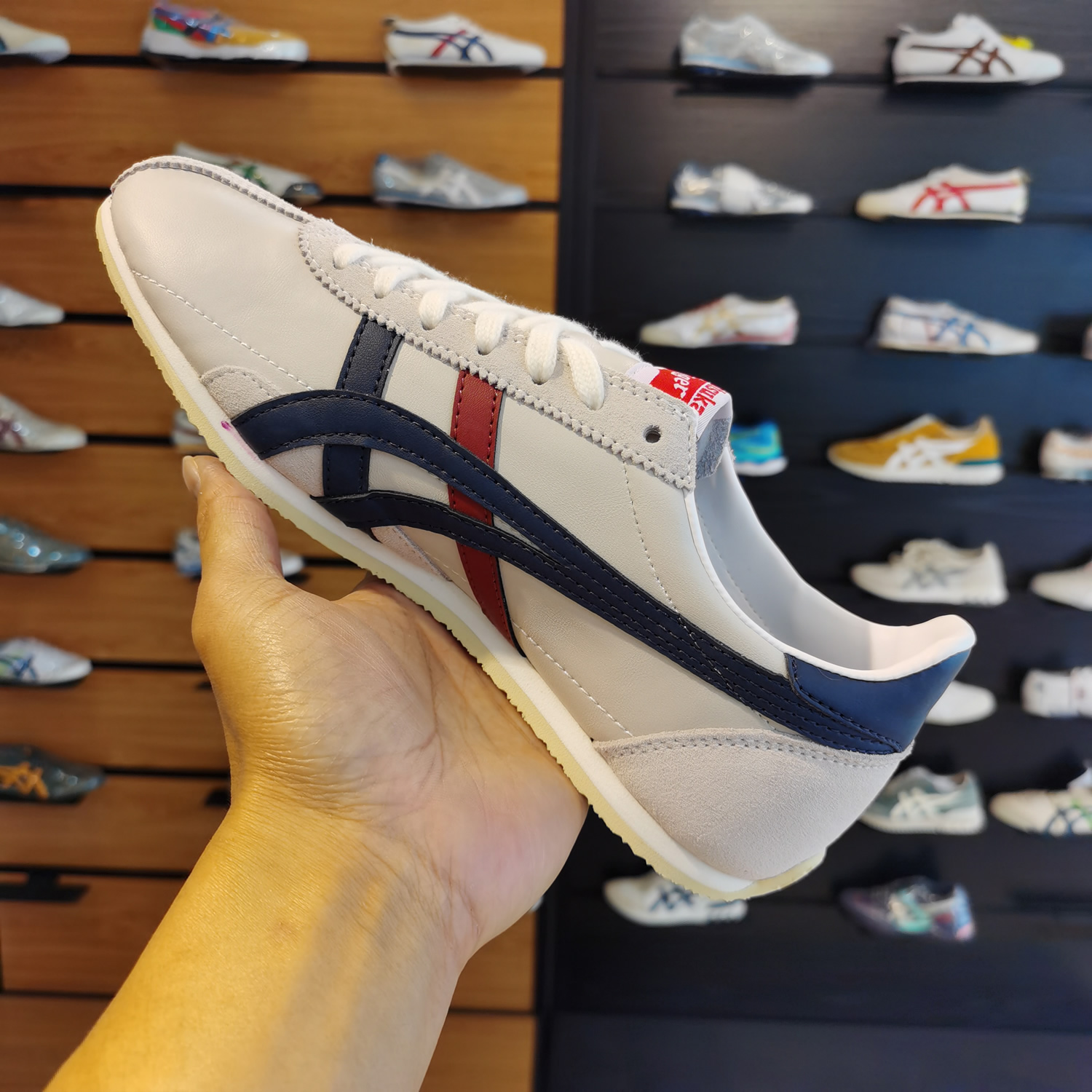 (Off White/ Navy/ Red) Runspark Shoes