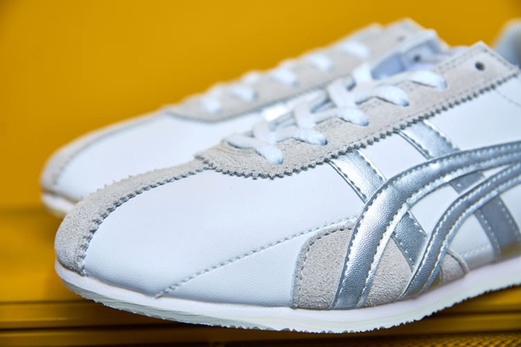 (White/ Silver) Runspark Shoes