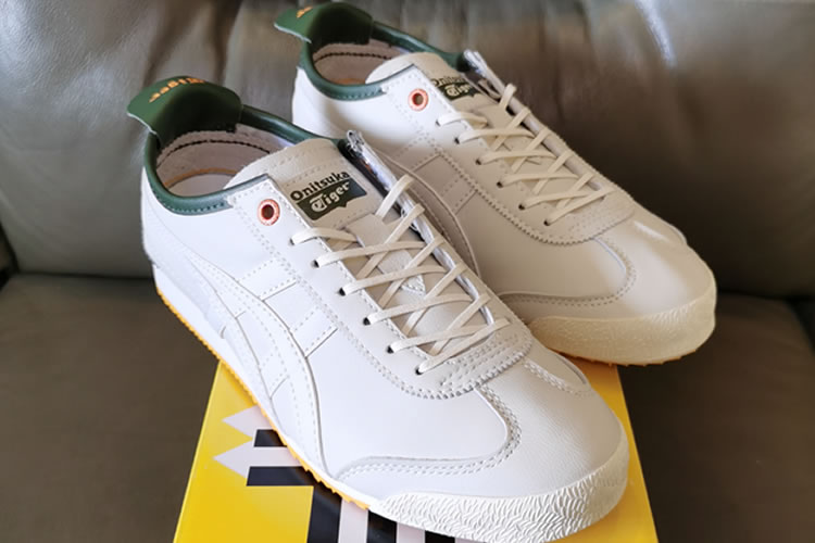 (CreamWhite/ DK Green) Onitsuka Tiger Mexico 66 SD Shoes