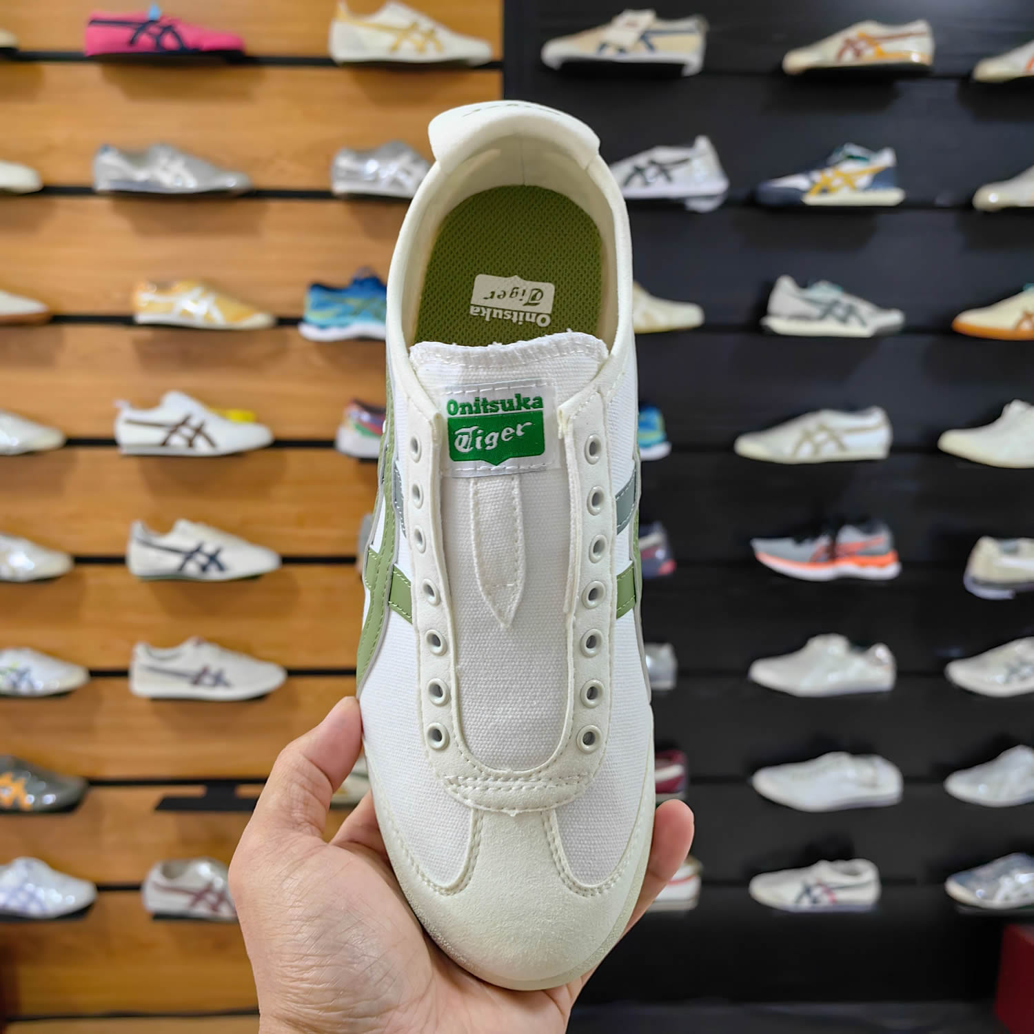 (Cream/ Green) Mexico 66 Slip On Shoes