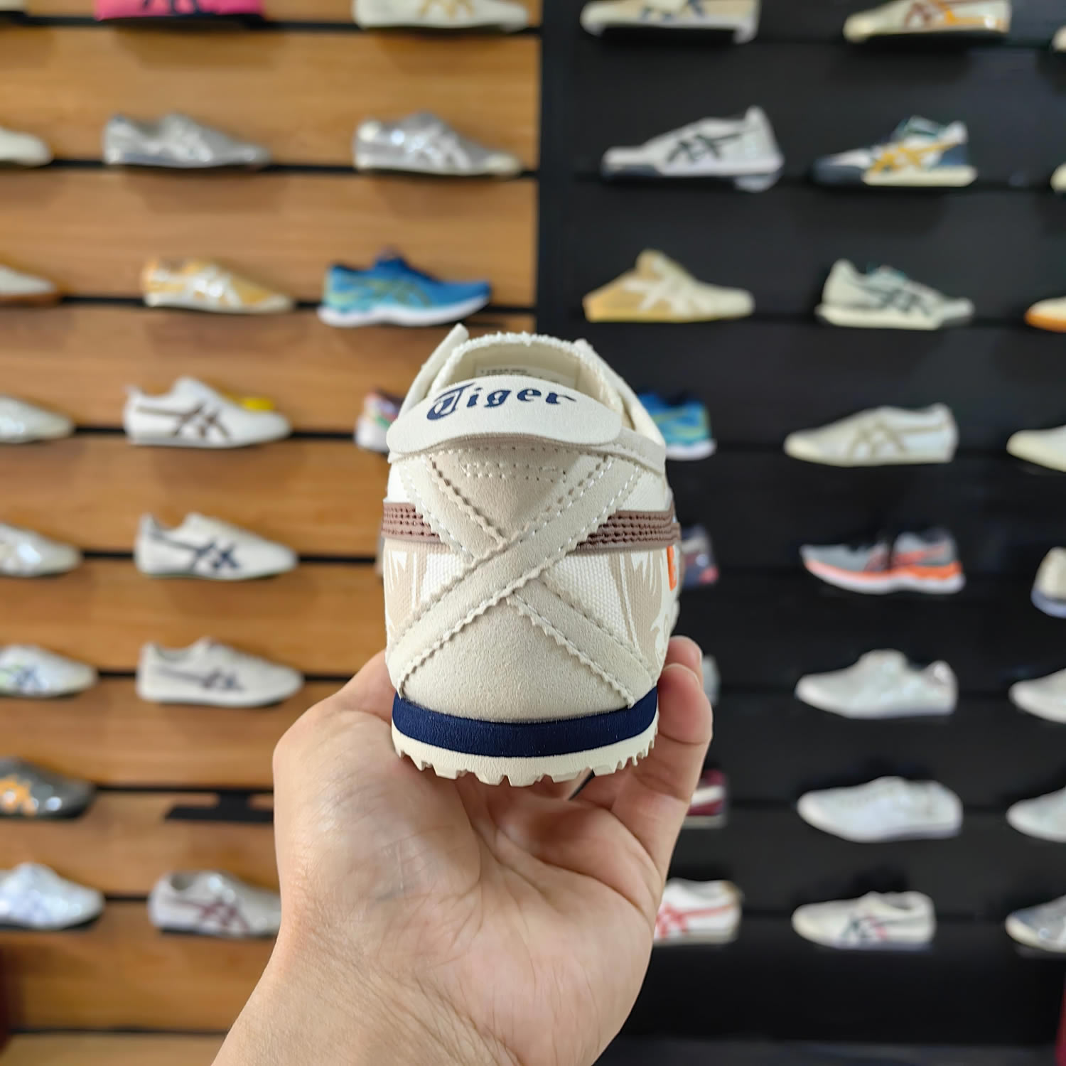 (Dunhuang Mirage) Mexico 66 Slip On Shoes