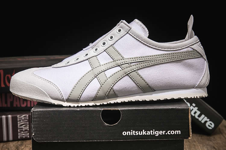 onitsuka white slip on