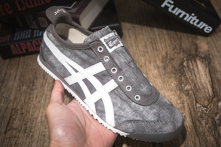 (Camo/ Beige) Onitsuka Tiger Mexico 66 Slip On Shoes - Click Image to Close