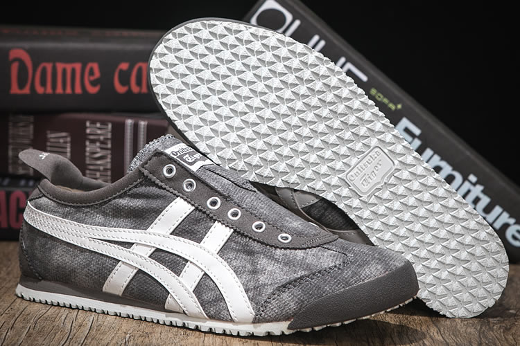 (Camo/ Beige) Onitsuka Tiger Mexico 66 Slip On Shoes