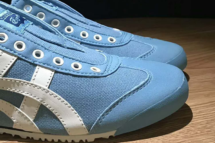 (Faint Blue/ White) Onitsuka Tiger Slip On Shoes - Click Image to Close