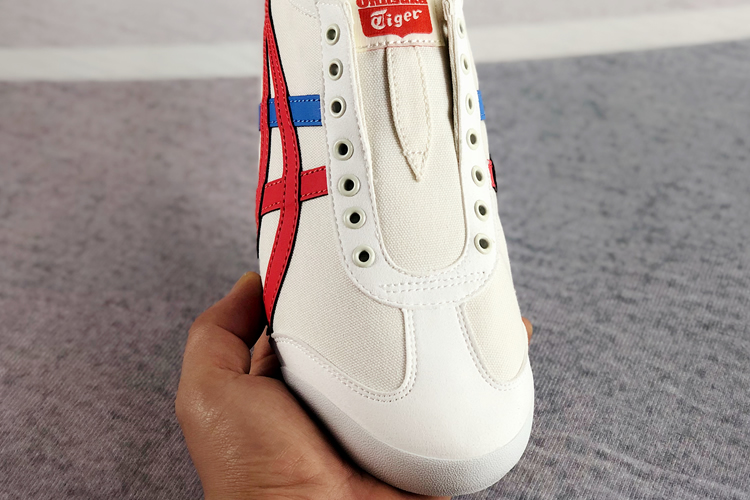 (White/ Red) MEXICO 66 SLIP ON Shoes